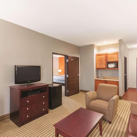 La Quinta By Wyndham Houston Iah Bush Intl Airport E Hotel Humble Buitenkant foto