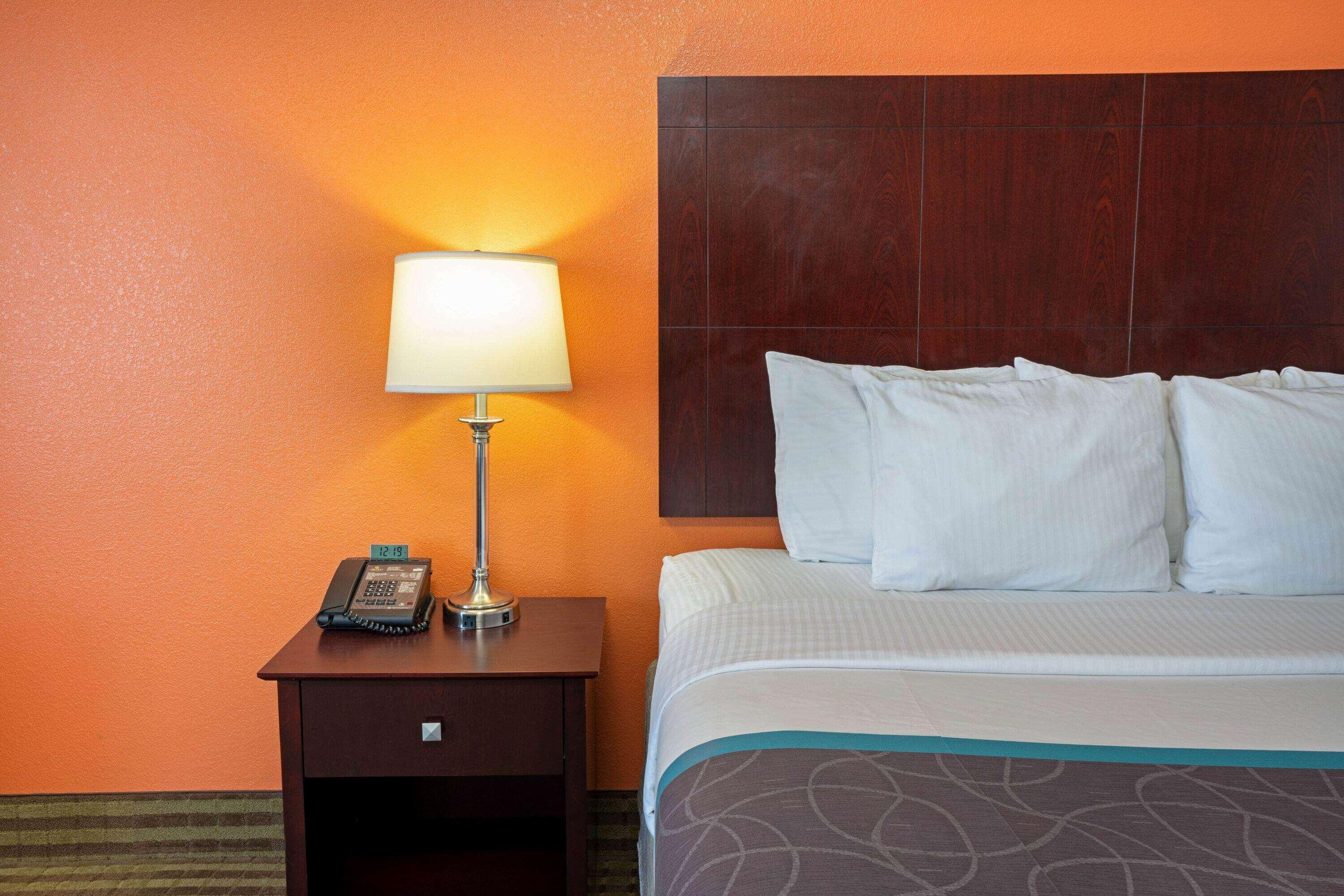 La Quinta By Wyndham Houston Iah Bush Intl Airport E Hotel Humble Buitenkant foto